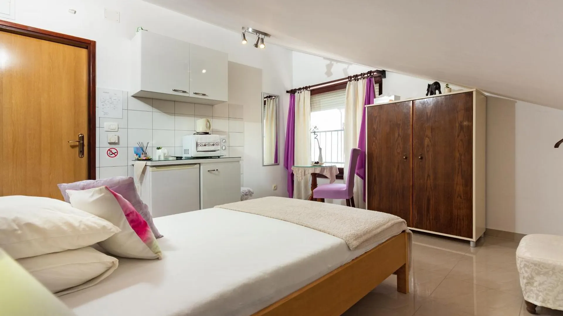 Apartments Song Split Guest house