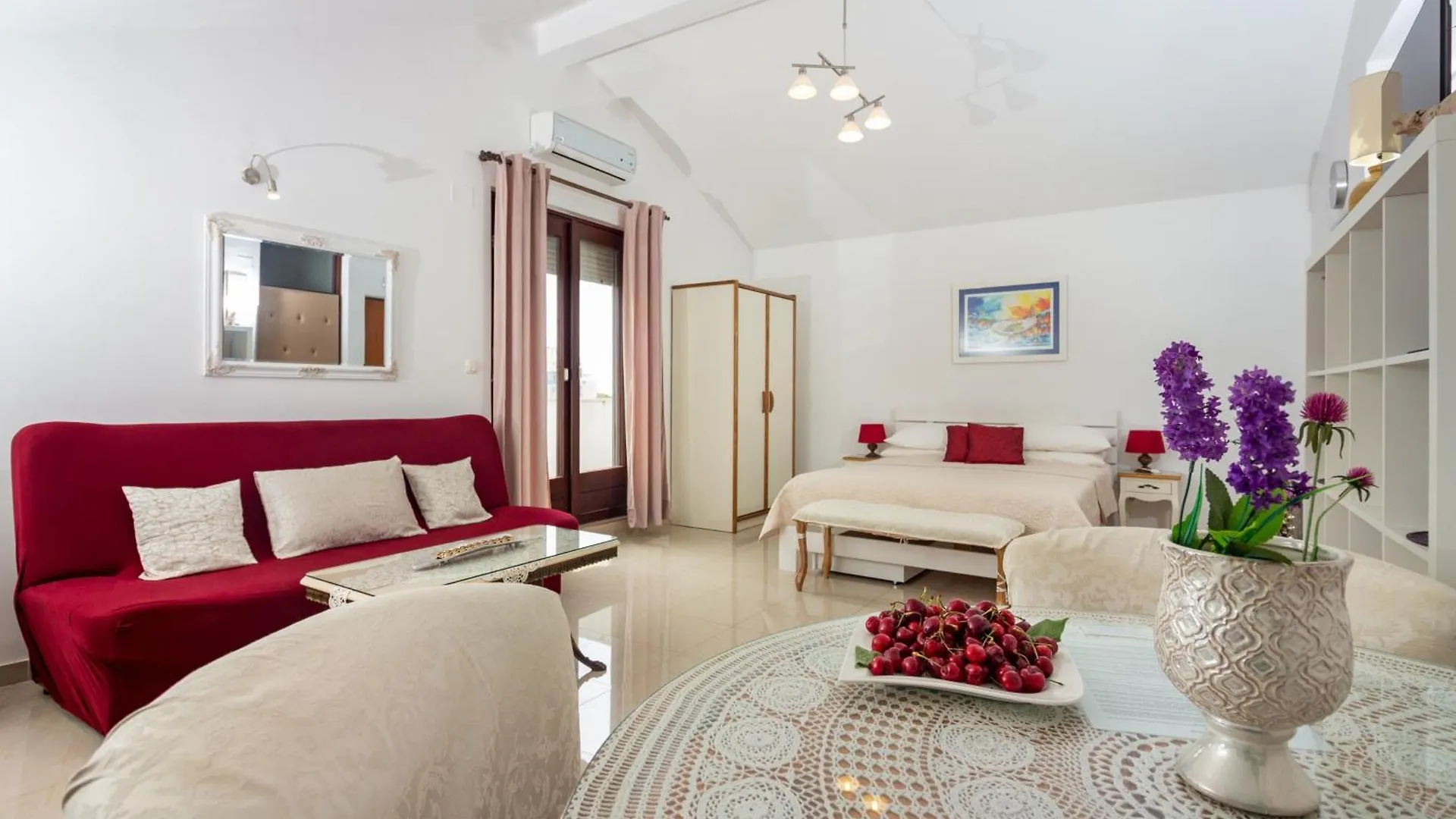 **** Guest house Apartments Song Split Croatia
